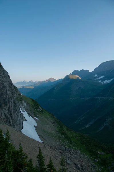 Красивый Горный Ландшафт Национального Парка Ледников Канада — стоковое фото