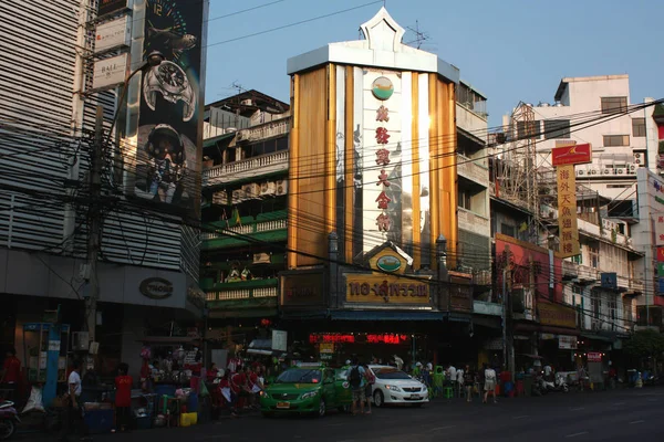 Bangkok Çin Mahallesi. Merkez Sokağı. İlginç mimari