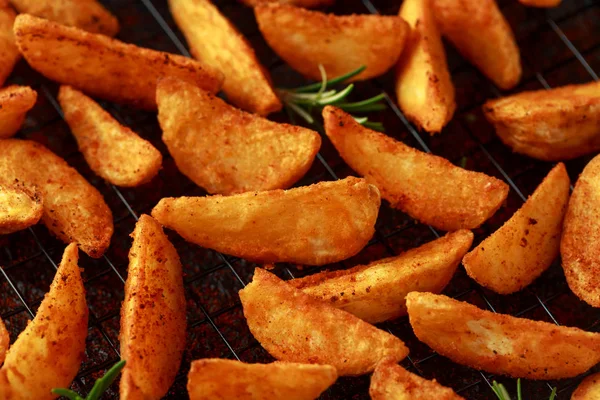 Paprika potato wedges fries chips, with ketchup and thyme — Stock Photo, Image