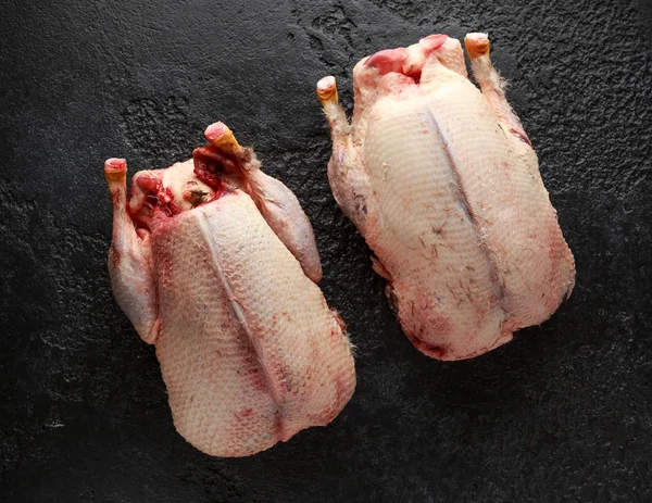 Raw wild mallard ducks ready to be cooked. Game or quarry birds — Stock Photo, Image