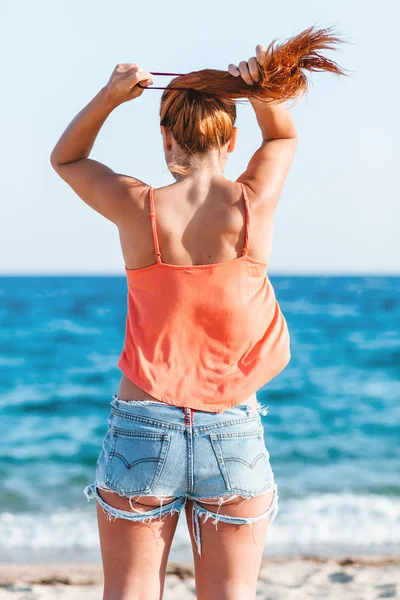 Sexy Woman Enjoying Beach — Stock Photo, Image