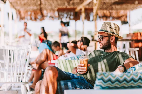 Young Man Drinking Ice Coffee Beach Bar — Stock Photo, Image