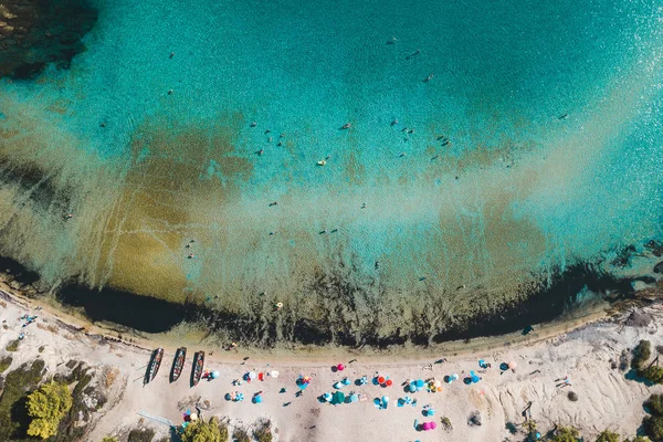 Luchtfoto Van Het Tropische Strand Vol Met Mensen — Stockfoto