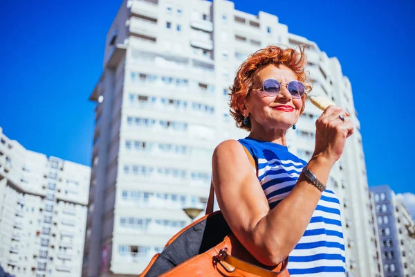 Mature Woman Eating Ice Cream Sunny Hot Day — Stock Photo, Image