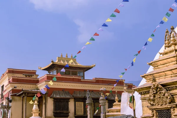 Dos Mosteiros Localizados Swayambhunath Templo Macaco Kathmandu — Fotografia de Stock