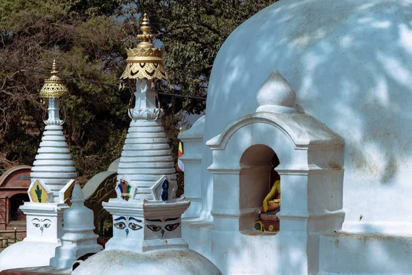 Pequenas Estupas Bajradhatu Chaitya Entrada Para Swayambhunath Stupa Kathmandu Nepal — Fotografia de Stock