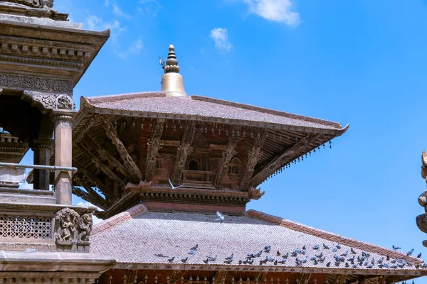 位于尼泊尔巴坦Patan Durbar广场的圣殿是教科文组织宣布的世界遗产 — 图库照片