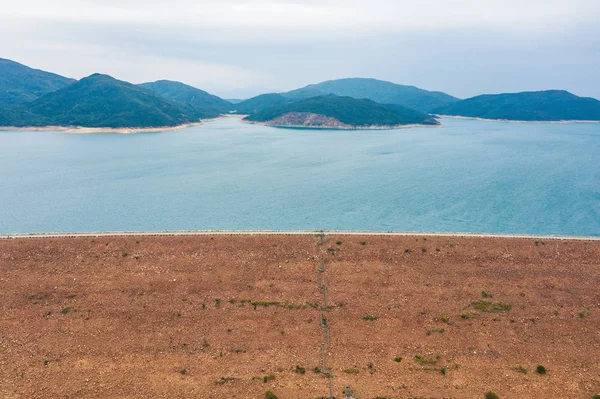 Dam av High Island reservoar — Stockfoto