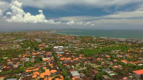 Vista Aérea Las Áreas Seminyak Kuta Cerca Del Océano Bali — Vídeos de Stock