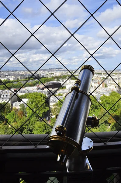 Spyglass Eiffeltårnet – stockfoto