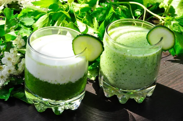 Kéfir Verduras Batido Pepino Una Bebida Con Leche Agria —  Fotos de Stock