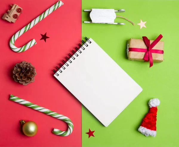 Creatieve Platte Lay Van Ambachtelijke Blanco Notebook Mock Met Kerst — Stockfoto