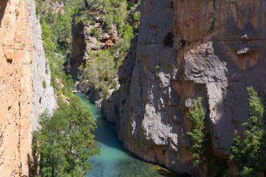 Güzel dağlar ve manzaralar.