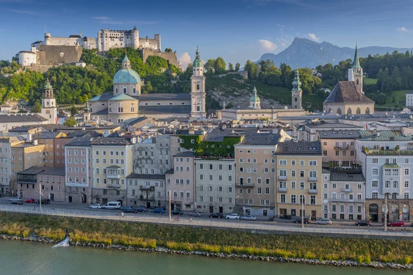 Pohled Kapuzinerberg Staré Město Hrad Hohensalzburg Salzburg Cathedral Kolegiátní Kostel — Stock fotografie