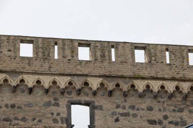 Andernach 'taki eski bir kalenin kalıntıları.