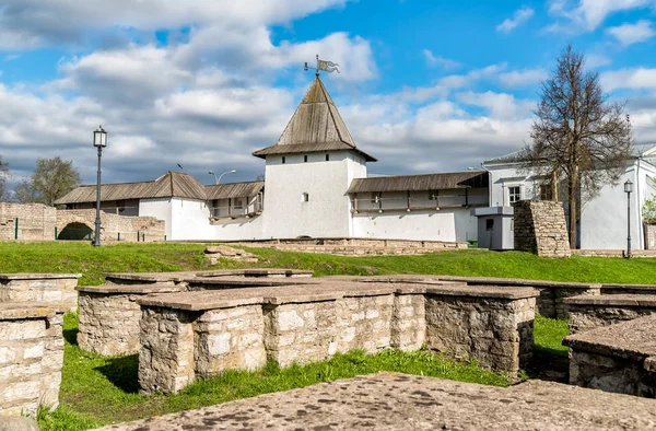 มมองของ Pskov Krom Pskov Kremlin สเซ — ภาพถ่ายสต็อก