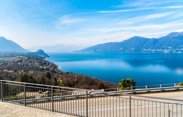 Landschap Van Het Lago Maggiore Een Lentedag Italië — Stockfoto