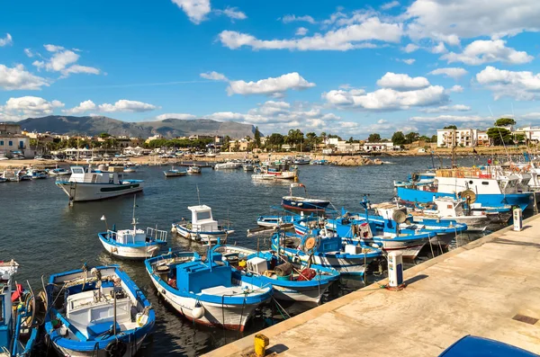 Barcos Pesca Pequeno Porto Isola Delle Femmine Província Palermo Sicília — Fotografia de Stock