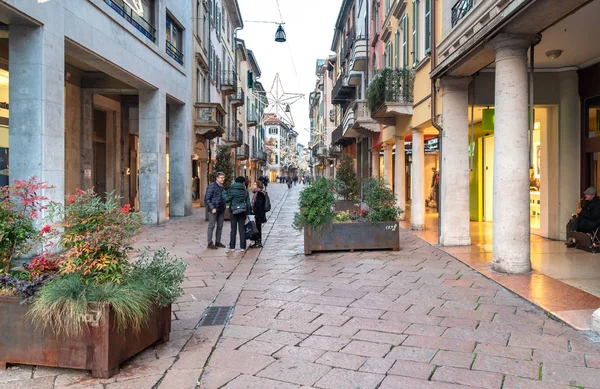 Varese Italia Dicembre 2018 Corso Matteotti Solo Pedonale Permette Tranquille — Foto Stock