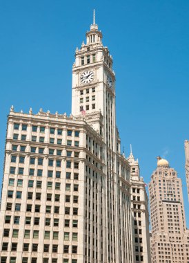 Chicago, Illinois, ABD - 15 Ağustos 2014: Görünüm Wrigley Binası ve Chicago Downtown, Illinois, ABD