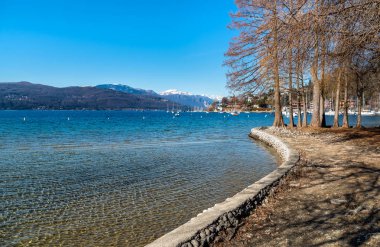 Manzara Lake Maggiore kış günü, Monvalle, il Varese, İtalya