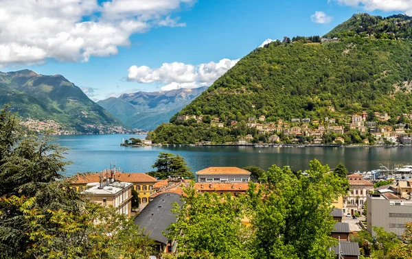 Landschaft Des Comer Sees Sonnigen Frühlingstag Italien — Stockfoto