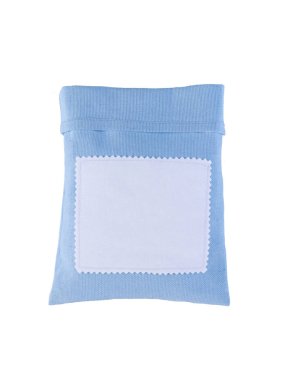 Kese, kaba kumaş, boş etiketi içeren paket. İzole bir Sivas'tan gelen çanta