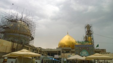 A picture of the shrine of Askarian Imams Which It is one of the shrines of the Shiite community and is located in the province of Salah al-Din In Samarra., and the shrine It consists of the tombs of Imam Ali al-Hadi and Imam al-Hasan al-Askari, and  clipart