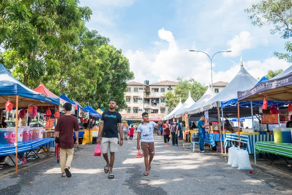 Kuala Lumpur Malaysia May 2018 People Seen Exploring Buying Foods — Stock Photo, Image