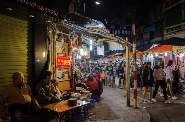 Hanói Vietnã Novembro 2017 Mercado Rua Noturno Hanói Old Quarter — Fotografia de Stock