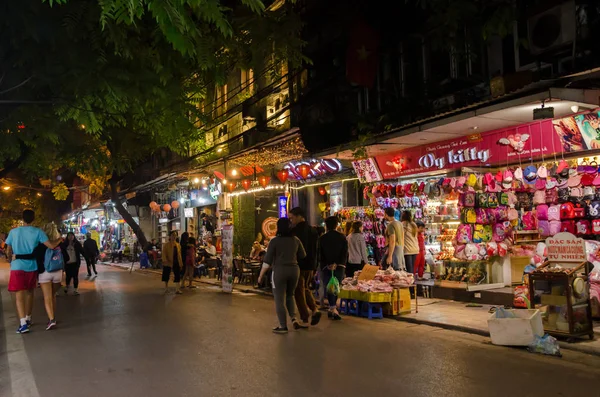 Hanoi Vietnam Noviembre 2017 Vida Nocturna Vista Calle Casco Antiguo — Foto de Stock