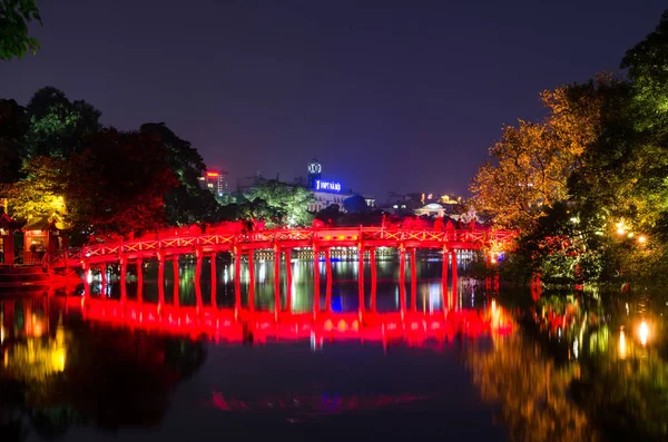 Hanói Vietnã Novembro 2017 Ponte Red Huc Hoan Kiem Lake — Fotografia de Stock