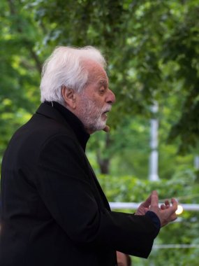 Şilili-Fransız sanatçı, yazar ve filozof Alejandro Jodorows