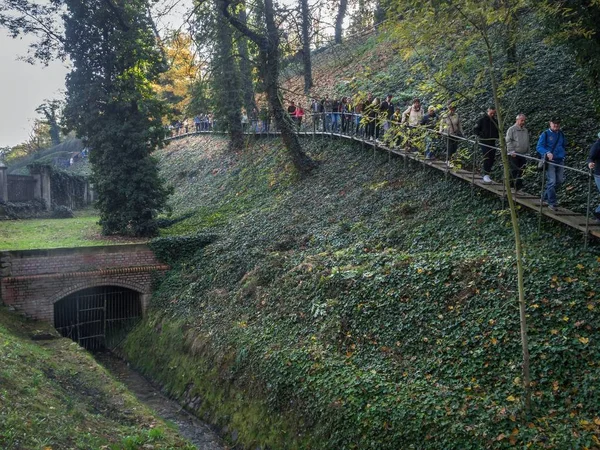 Prag Kalesinde Geyik Hendeği 'nin Açık Günleri