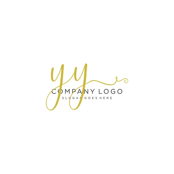 Design Iniziale Del Logo Della Scrittura Mano Logo Autyful Design — Vettoriale Stock