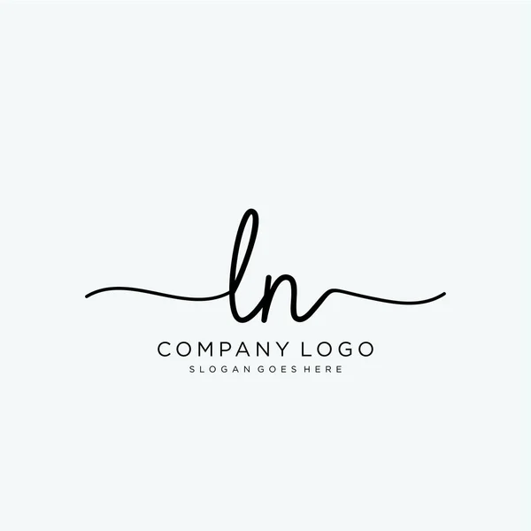 Design Iniziale Del Logo Della Scrittura Mano Logo Moda Fotografia — Vettoriale Stock