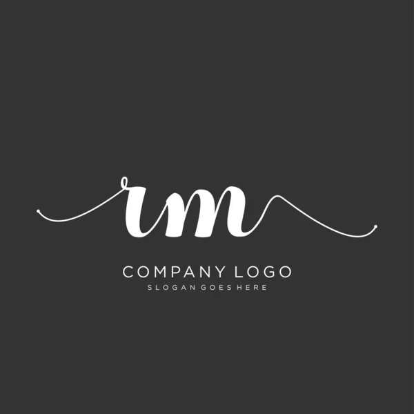 Projeto Inicial Logotipo Caligrafia Logo Para Moda Fotografia Casamento Beleza —  Vetores de Stock