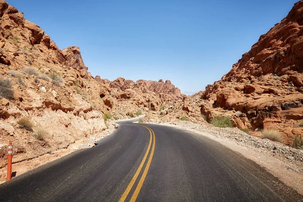 Landschaftlich Einsame Straße Reisekonzept Tal Des Feuers Nevada Usa — Stockfoto