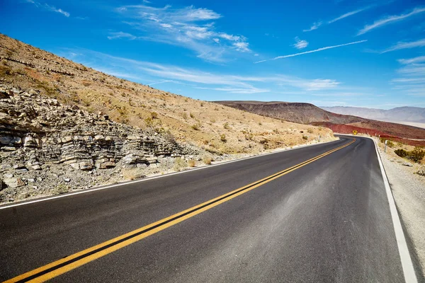 Beeld Van Een Woestijn Weg Reizen Concept — Stockfoto