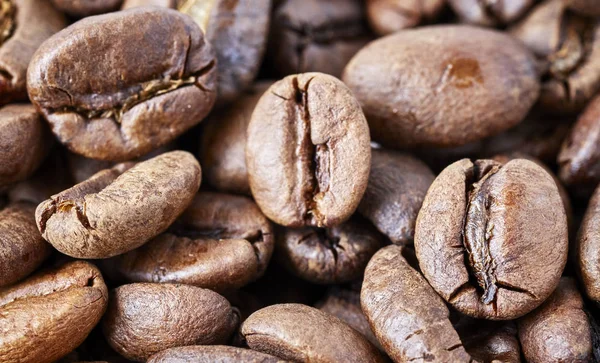 Foto Vicino Chicchi Caffè Appena Tostati Profondità Campo Poco Profonda — Foto Stock