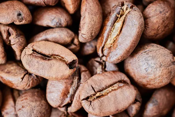 Close Picture Freshly Roasted Coffee Beans Shallow Depth Field — Stock Photo, Image