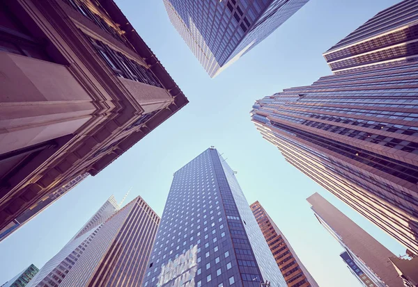 Mirando Los Rascacielos Nueva York Atardecer Imagen Tonificada Color — Foto de Stock