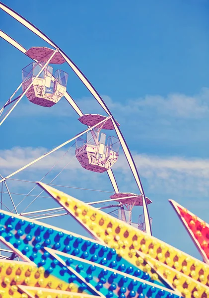 Imagen Estilizada Vintage Parque Atracciones — Foto de Stock