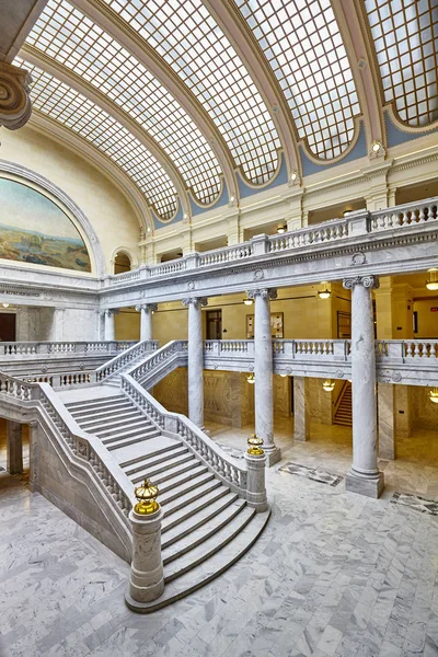 Elegant interior of the Utah State Capitol building. — Stock Photo, Image