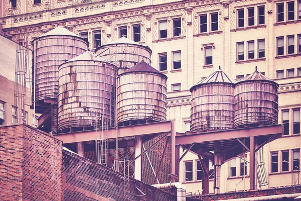 Wassertanks Auf Einem Dach Farbige Bild New York City Vereinigte — Stockfoto