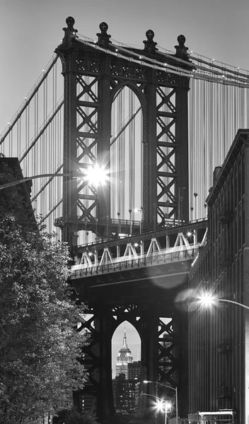 Fekete Fehér Kép Manhattan Híd Dumbo Brooklyn Negyedében Alkonyatkor New — Stock Fotó