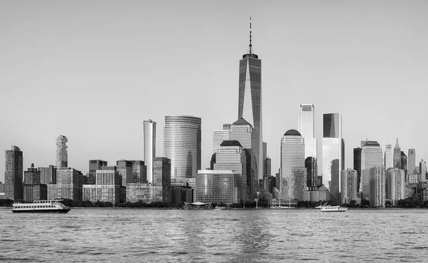 Zwart Wit Foto Van Manhattan Waterkant Bij Zonsondergang New York — Stockfoto