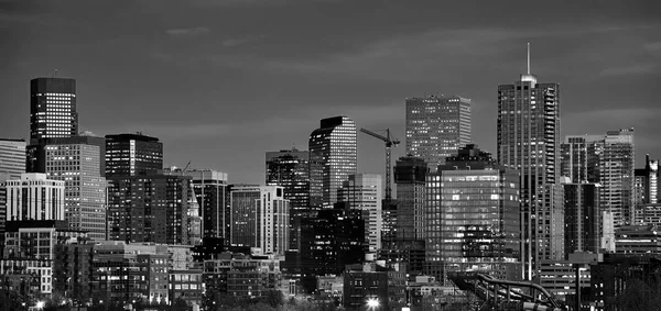 Panorámakép Denver Skyline Alkonyat Colorado Amerikai Egyesült Államok — Stock Fotó