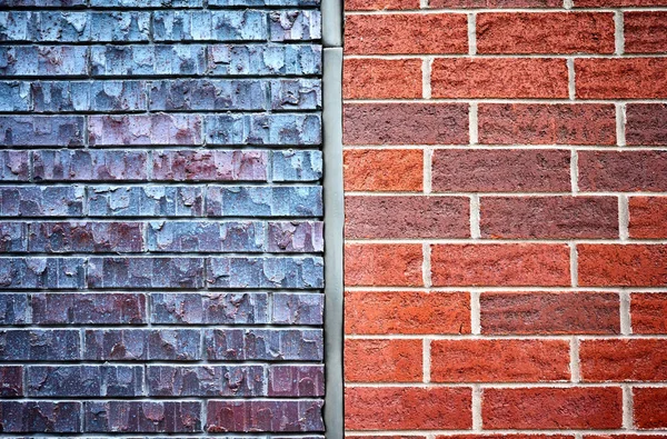 Clinker Red Bricks Wall Divided Two Equal Parts — Stock Photo, Image