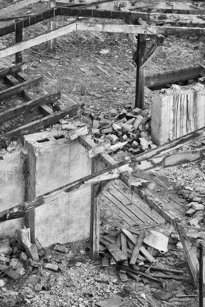 Siyah Beyaz Resim Yok Edilmiş Bir Binanın Felaket Kavramı — Stok fotoğraf